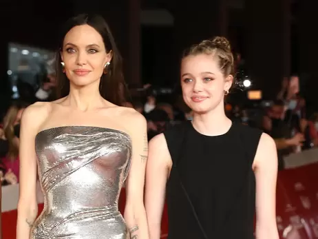 Флешмоб в семье Джоли: третья дочь Брэда Питта отказалась от фамилии отца