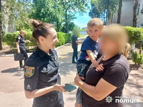 Спустя сутки на Одесчине нашли двухлетнего мальчика в 5 километрах от дома
