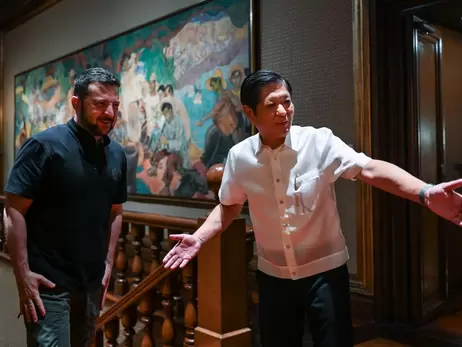 Зеленский прибыл в Манилу - встретится с президентом Филиппин