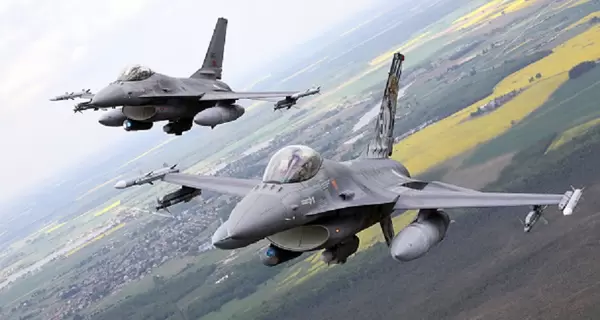 Владимир Зеленский на саммите G7 будет говорить об ускорении поставок F-16