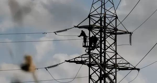Критична інфраструктура може залишитися без світла - українців просять вимкнути кондиціонери 