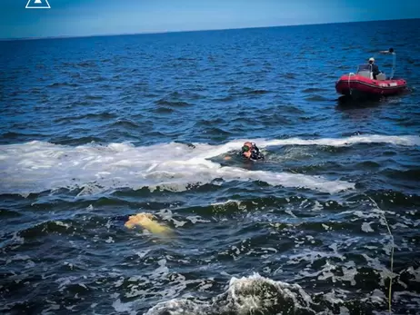 В Одесі водолази знайшли тіло поліцейської, яку хвилею змило в море