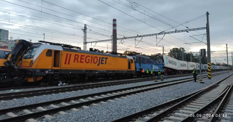 В результате столкновения поездов в Чехии погибли две украинки