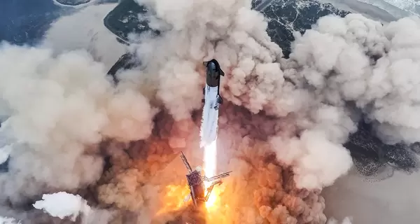 SpaceX опять запустила Starship - корабль впервые благополучно вернулся на Землю