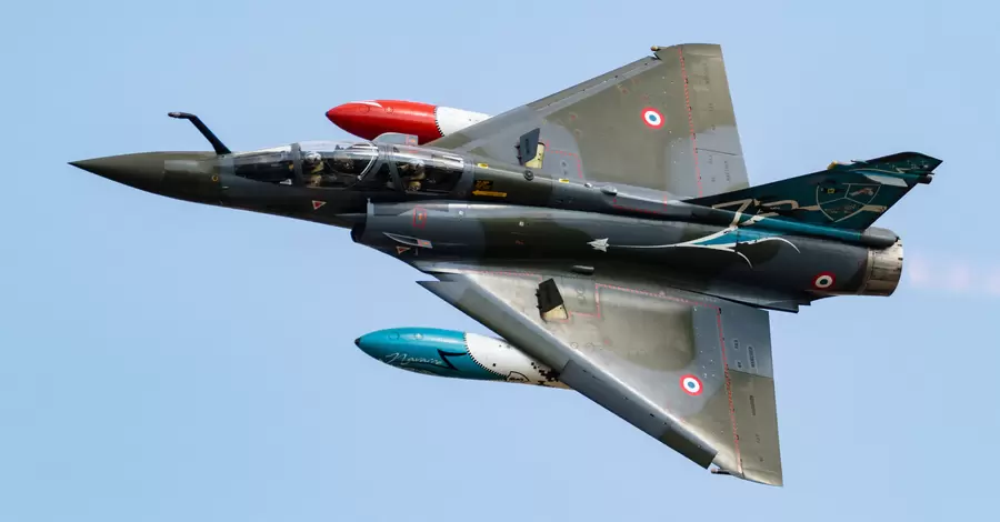Французький винищувач Mirage 2000-5: що може і для чого потрібний