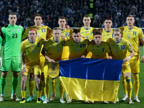 В фаворе Юли и Насти: на ком женятся игроки сборной Украины и что на уме у ее главного холостяка