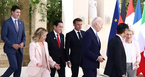 Лідери G7 прибули на саміт в Італії, Зеленський також візьме участь