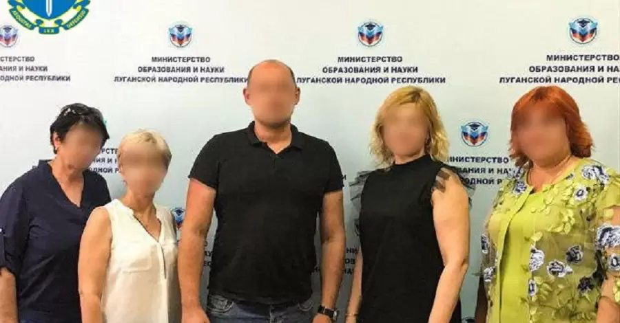 Учительнице из Киева, работавшей на оккупантов, сообщили о подозрении