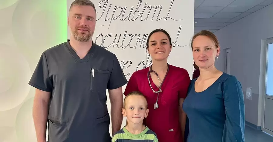 Во Львове спасли упавшего с велосипеда 7-летнего мальчика, который чуть не погиб от разрыва кишечника