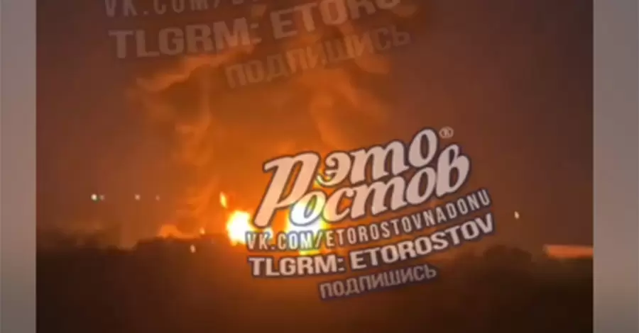 В Ростовской области после взрывов горят резервуары с нефтепродуктами
