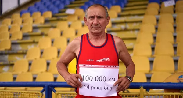 69-річний вчитель за 54 роки пробіг 100 тисяч кілометрів: «Бігати ніколи не пізно»