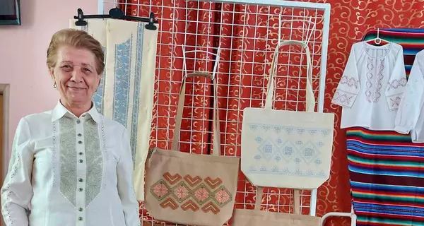 Рукодельница с 60-летним опытом знает 300 техник вышивки и готова бесплатно им делиться