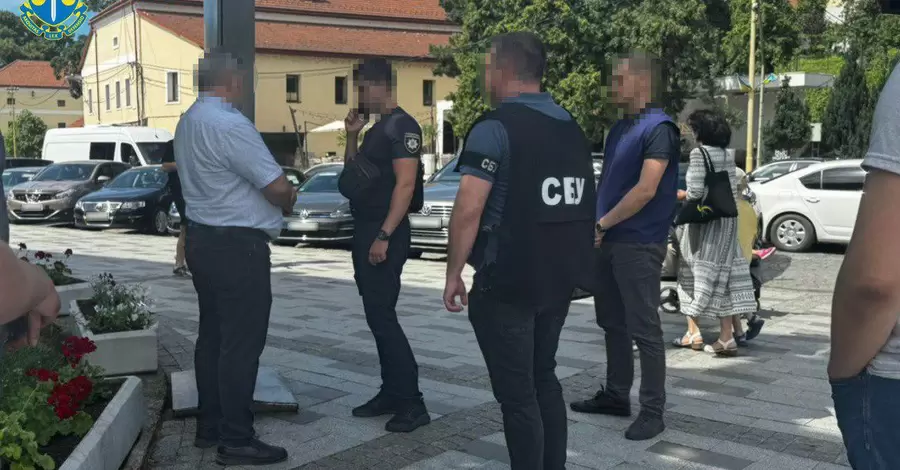 В Ужгороді депутат за хабар допомагав бажаючим отримати відстрочку від мобілізації