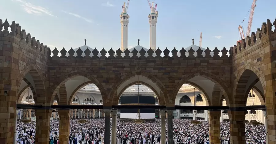 Саудовская Аравия подтвердила гибель 1300 паломников во время хаджа