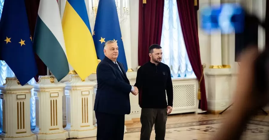 Зеленский встретился с Орбаном в Киеве