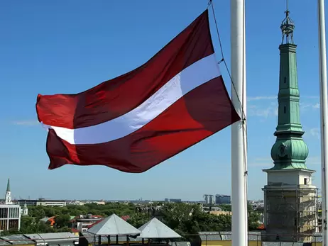 С 16 июля Латвия закрывает въезд зарегистрированным в Беларуси автомобилям