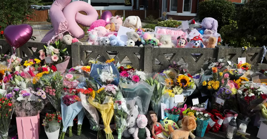 В Англии произошли беспорядки из-за убийства подростком трех девочек