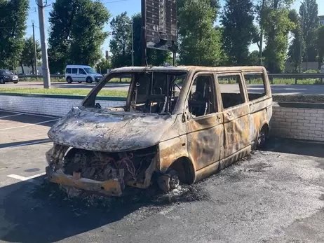 Підпалювачі військових машин: росіяни втягують у злочини безпринципних дорослих і наївних підлітків