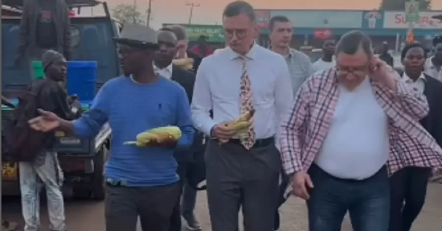Дмитрий Кулеба  во время официального визита посетил крупнейший рынок Малави