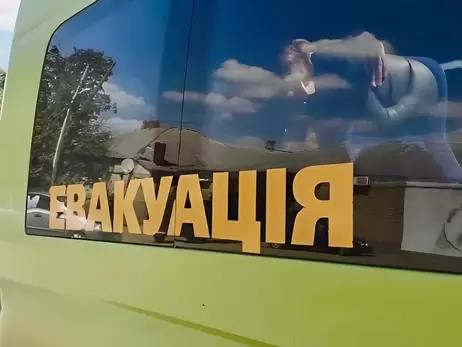 Внаслідок авіаудару по Сумщині зруйновано школу та загинули два брати