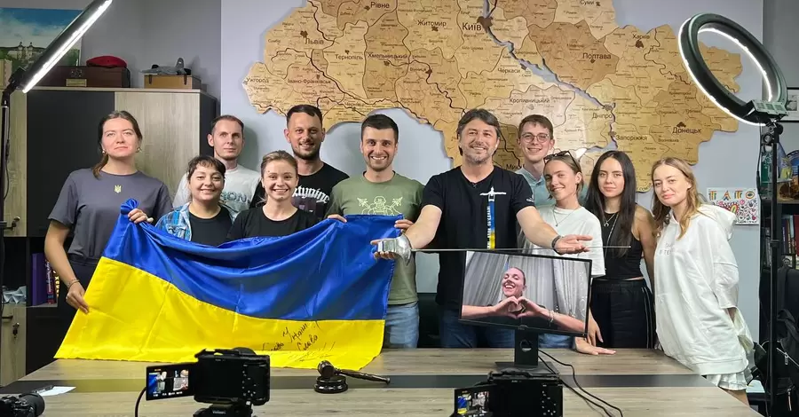 Шаблю Ольги Харлан з Олімпіади продали на аукціоні за 10 000 000 гривень