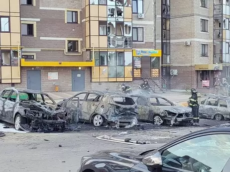 В результате ударов БПЛА в Белгороде повреждены жилые дома, детсад и автомобили