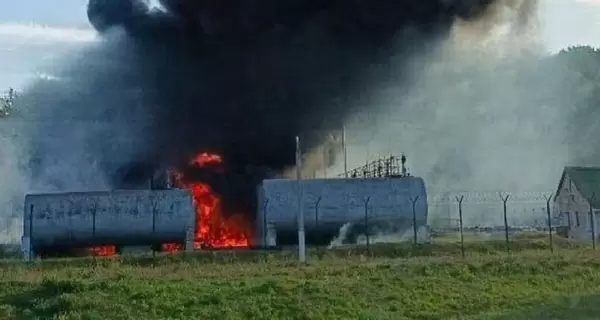 В Белгородской области горят цистерны с топливом, а в Воронежской двое суток детонируют боеприпасы