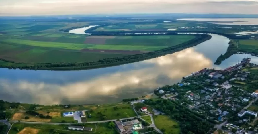 На дні Дунаю через посуху знайшли затонулі кораблі часів Другої світової війни