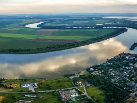 На дні Дунаю через посуху знайшли затонулі кораблі часів Другої світової війни