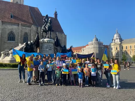 Досвід біженців у Трансільванії: Український Дім своїми руками