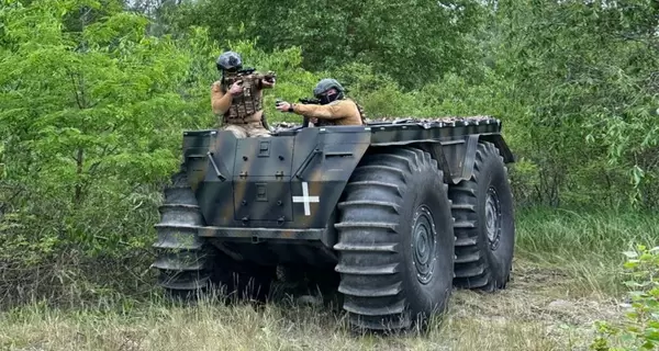 Розробник всюдихода-амфібії 