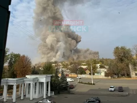 В оккупированном Луганске ракетами атакован склад боеприпасов, — ОВА