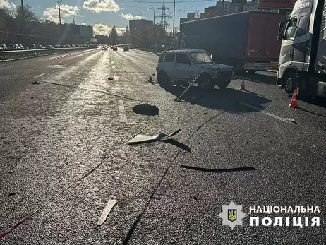 Поліція розповіла про деталі смертельної ДТП У Києві – жертвою аварії став пасажир Niva