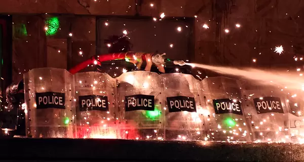 На протестах в Грузии задержали еще полсотни человек, есть пострадавшие