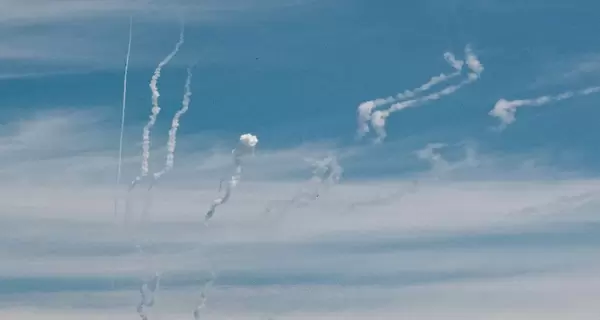 В Украине объявили масштабную воздушную тревогу, есть попадания в многоэтажку в Харькове