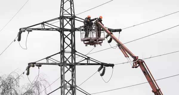 Полстраны без света – из-за атаки на энергосистему увеличили отключение