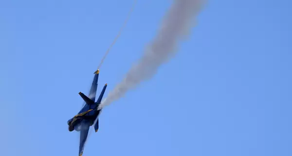 Военные США по ошибке сбили собственный истребитель над Красным морем