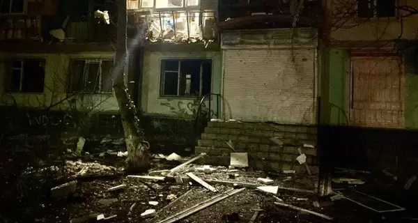 Войска РФ ударили КАБами по Степногорску в Запорожье, есть раненые