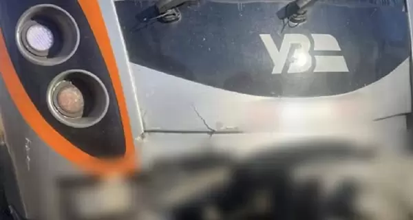 В Киевской области электричка сбила 22-летнего парня, он погиб на месте