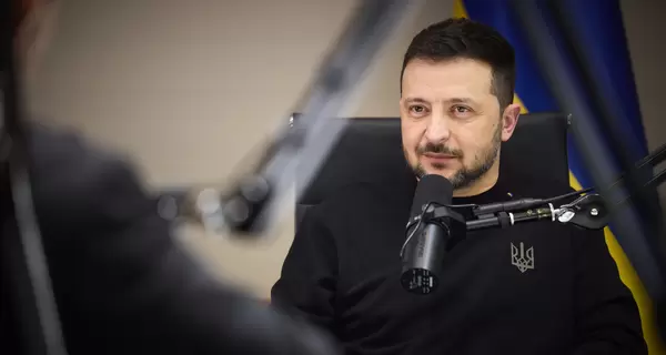 Зеленський розсміявся після питання, чи контролює його Єрмак