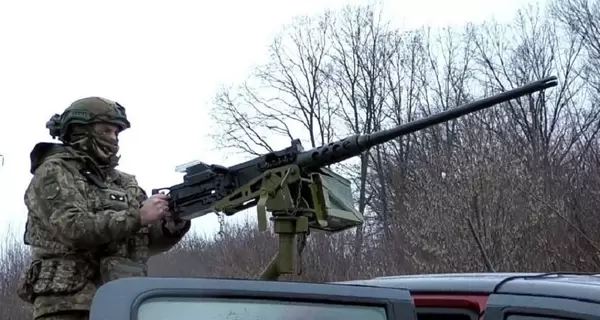 Россия атаковала Киев дронами, есть попадание обломков в многоэтажку