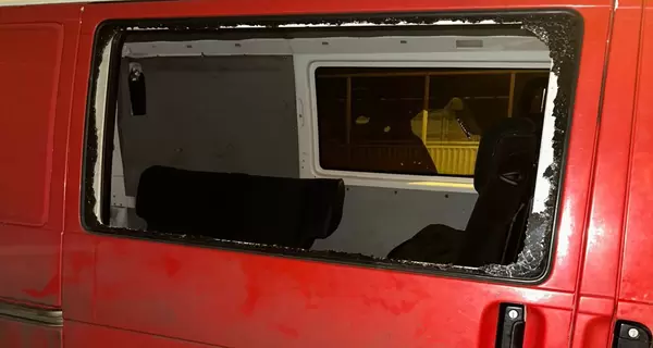 В Харькове три человека с пистолетом напали на автобус ТЦК, в котором перевозили мобилизованных