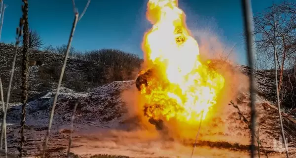 Після ранкової атаки Росії на Львівщині знайшли нездетоновану ракету