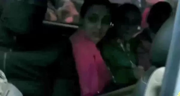 ХАМАС передало трех израильских заложников представителям Красного Креста