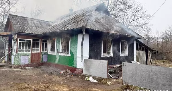 В Хмельницкой области в результате пожара погибла 2-летняя девочка, за жизнь 5-месячного брата врачи