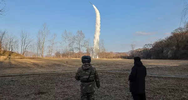 Войска КНДР после понесенных потерь отступают с линии фронта в Курской области, - Sky News