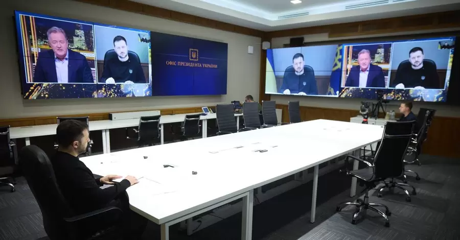 Зеленский посоветовал Такеру Карлсону прекратить 