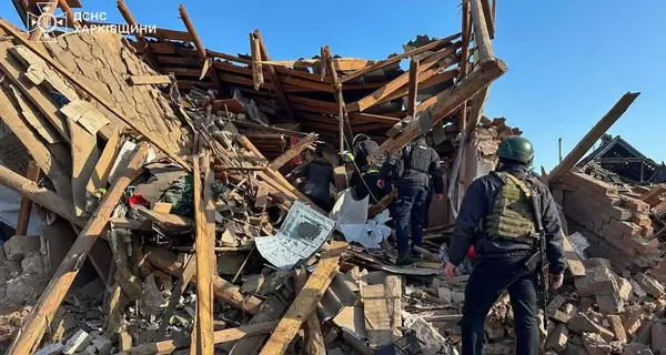 Авиаудар по Харьковщине – семь пострадавших, людей доставали из-под завалов