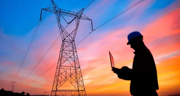 После ночной российской атаки в Украине вводят экстренные отключения света в 5 областях