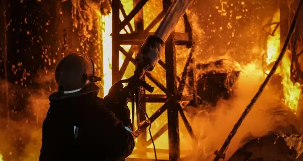 РФ атаковала Одессу дронами, повреждена тепломагистраль, есть пострадавший